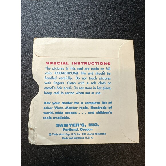 Vintage View-Master Reel Disneyland Disney Favorites RP-3027 w/Sleeve - Picture 4 of 4